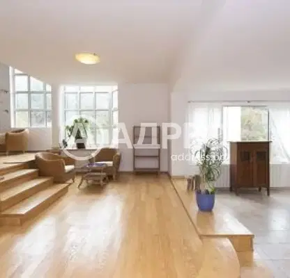 Photo 2 — Spacious 4-room maisonette with Vitosha view in Boyana