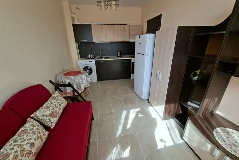 Compact one-room apartment in Center, Bulgaria Blvd Knyaginya Maria Luiza