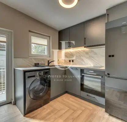 Photo 4 — 2-room apartment with high ceilings in Center, Sofia