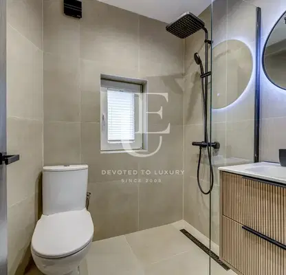 Photo 5 — 2-room apartment with high ceilings in Center, Sofia