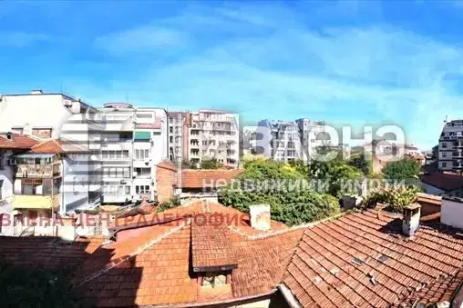 Three-room apartment with terraces in Center, Sofia