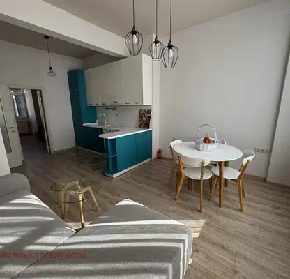 Photo 3 — Three-room apartment with balcony in Center, Moskovska St