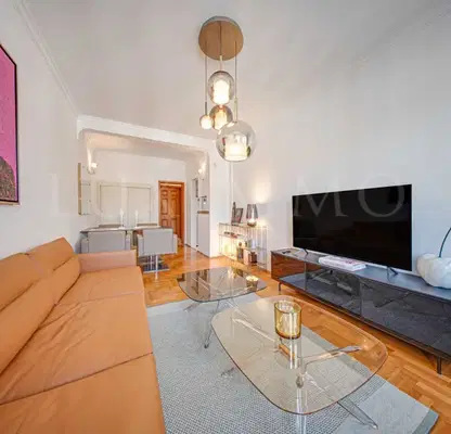 Photo 2 — 3-bedroom apartment in Sofia, Centyr