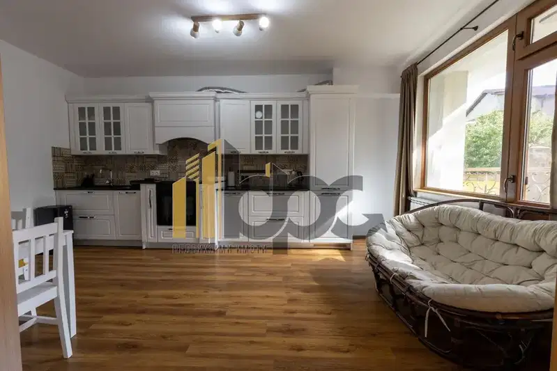 Three-room apartment with separate kitchen in Dragalevtsi
