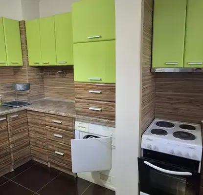 Photo 4 — Three-room apartment in Druzhba 1, renovated and furnished