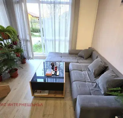 Photo 2 — 2-room apartment on ground floor in Druzhba 2 with yard