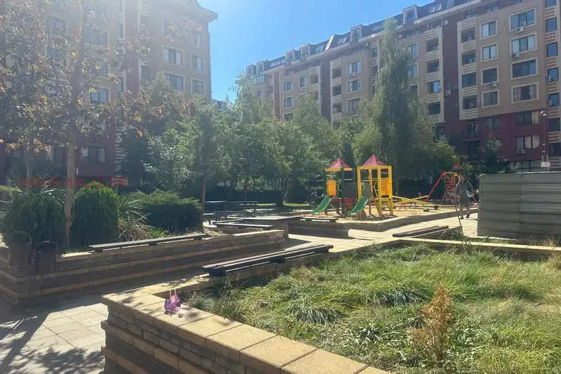 Тристаен апартамент в София, Дружба 2