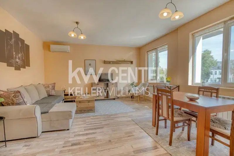 Three-room apartment in Druzhba 2 with functional layout