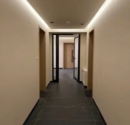 Photo 3 — Two-room apartment on Nikolay Haitov St in Sofia with elevator