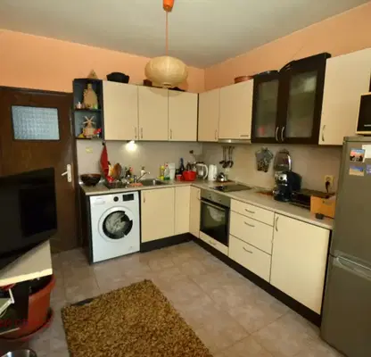 Photo 3 — Two-room apartment with yard in Iztok district, Sofia