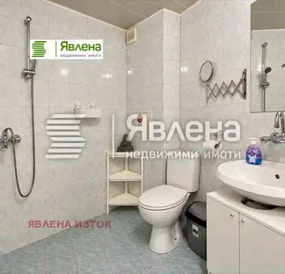Снимка 5 — Едностаен апартамент с тераса в кв. Изток, София
