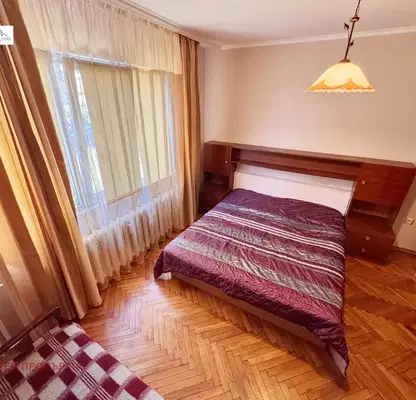 Снимка 5 — Тристаен апартамент с две тераси в Изток, София