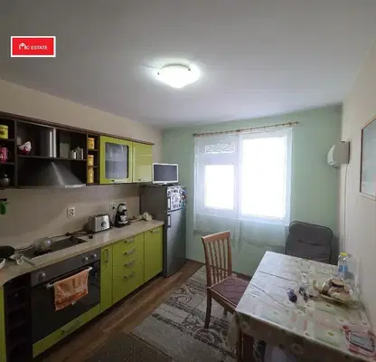 Photo 2 — 3-bedroom apartment in Sofia, Karpuzica
