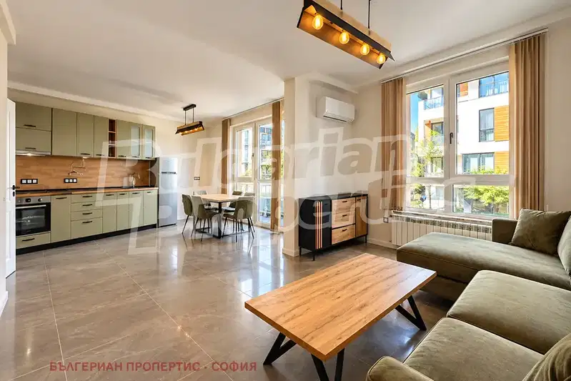 3-bedroom apartment in Sofia, Krystova Vada