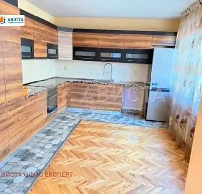 Снимка 2 — Тристаен апартамент в София, Левски