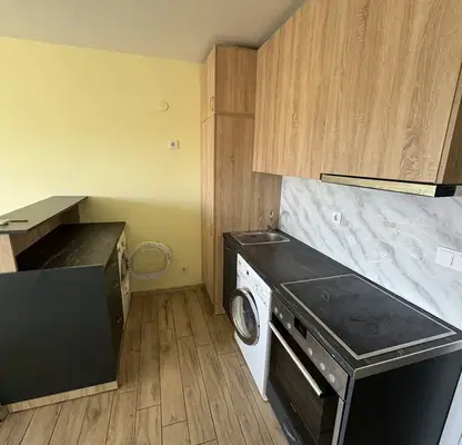 Снимка 3 — Двустаен апартамент с тераса в кв. Левски Г, София