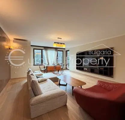 Photo 4 — Spacious 4-room apartment with panoramic view in Lozenets