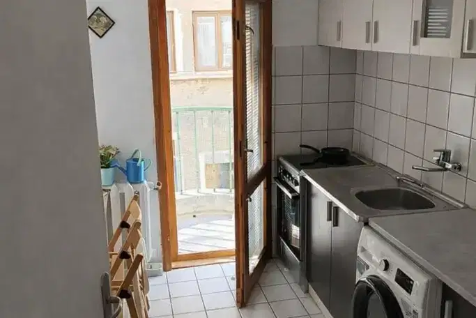 Двустаен апартамент в София, Лозенец