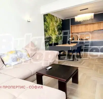 Снимка 3 — Тристаен апартамент в София, Лозенец