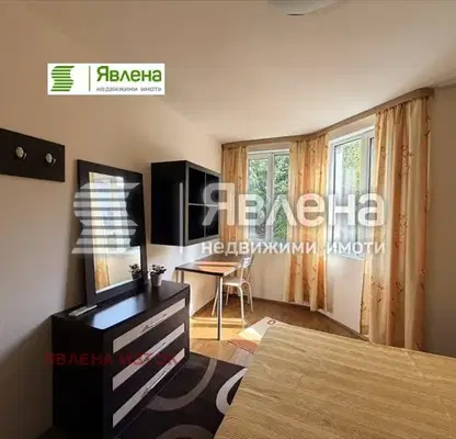Photo 3 — Spacious 3-room apartment in Lozenets with functional layout