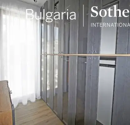 Photo 5 — Spacious 4-room apartment in Lozenets with parking space