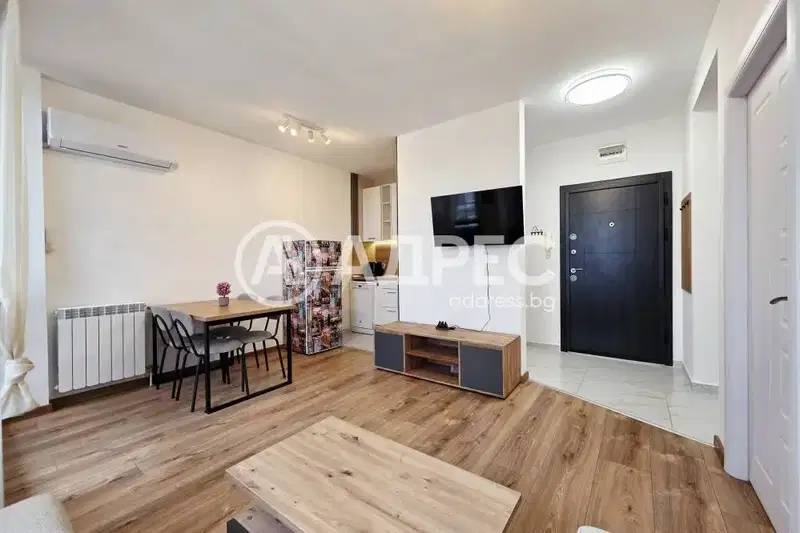 Two-room apartment in Lyulin 1 with balcony and elevator