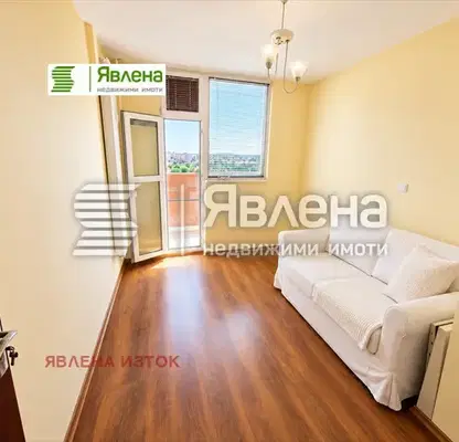 Photo 5 — Three-room apartment in Lyulin 4 with 24-hour security