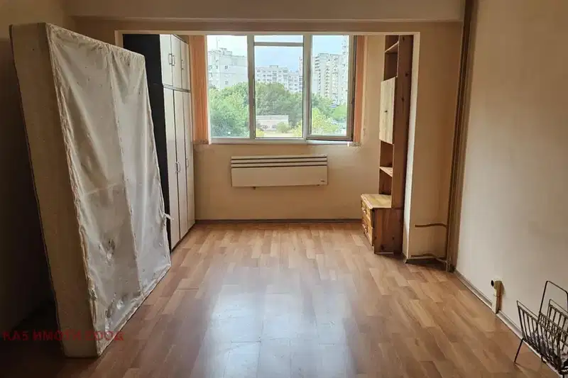 2-room apartment in Lyulin 5 with enclosed balcony