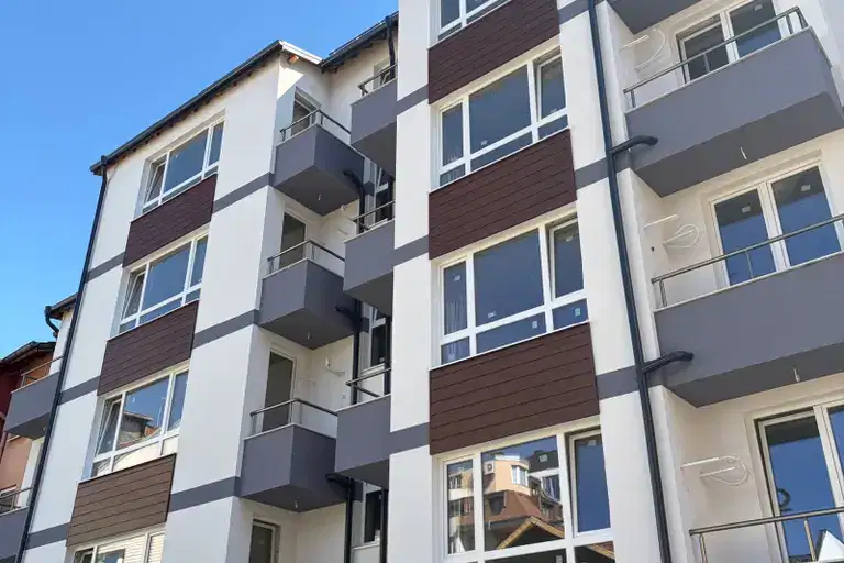 Three-room apartment in Lyulin 8 with new-build