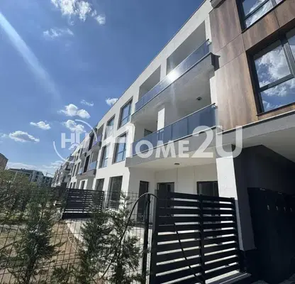 Photo 3 — Four-room apartment with panoramic terrace in Malinova dolina