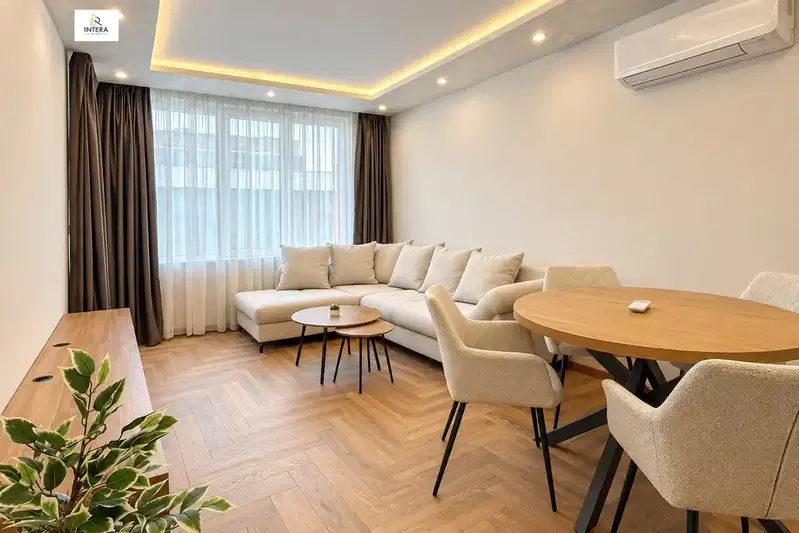 Two-room apartment in Malinova Dolina with terrace