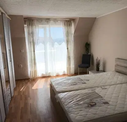 Photo 4 — Four-room apartment with panoramic terrace in Malinova dolina