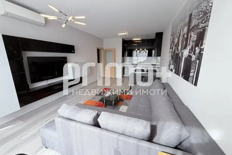 Two-room apartment in Manastirski Livadi with parking space