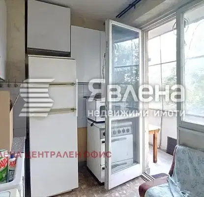 Снимка 4 — Едностаен апартамент в Младост 1 с тераса близо до метро