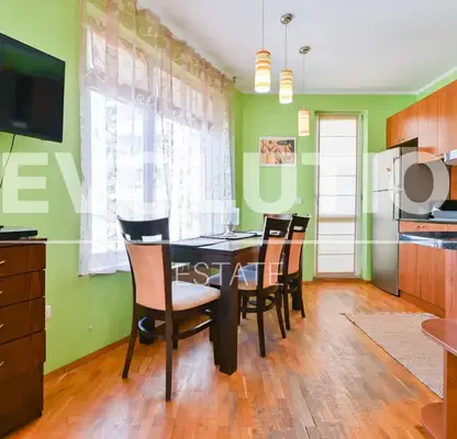 Photo 2 — Three-room apartment in Mladost 1 with parking space and elevator