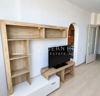 Photo 3 — Studio in Mladost 2 with separate kitchen and basement