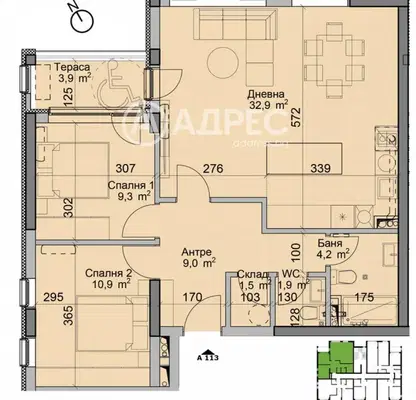 Photo 3 — Three-room apartment in Modern Suburb with loggia