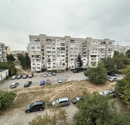 Снимка 4 — 2-стаен апартамент в Надежда 3 с южно изложение