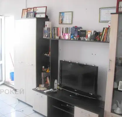 Photo 2 — 3-room apartment in Nadezhda 3 with parking space