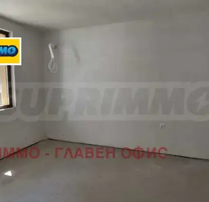 Снимка 4 — Тристаен апартамент с покривна тераса в Обеля 1, София