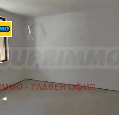 Снимка 3 — Тристаен апартамент с две спални в Обеля, близо до метро
