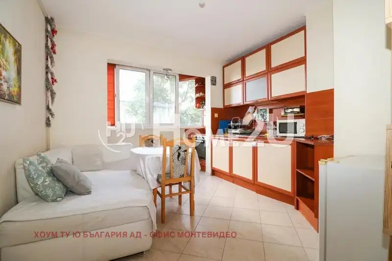 Three-room apartment in Obelya 2 with two terraces