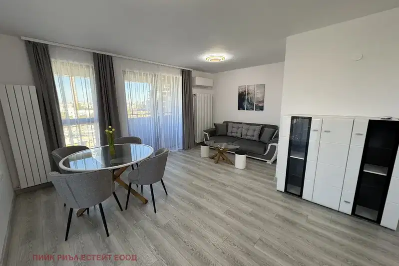 Two-room apartment in Ovcha kupel 2 with terrace and garage