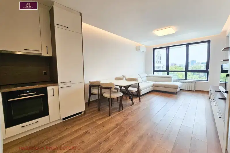 3-room apartment with parking in Serdika, Sofia
