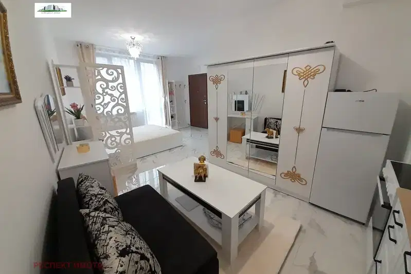 One-room apartment in Studentski Grad with video surveillance
