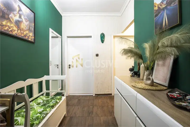 Two-room apartment in Suhata reka with two terraces