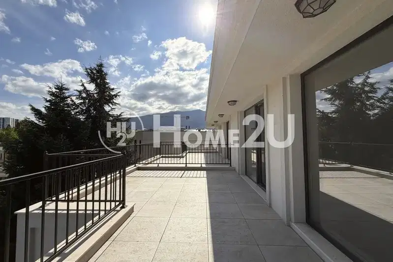 Three-room apartment with panoramic terrace in Vitosha district, Sofia