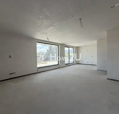 Photo 3 — Three-room apartment with panoramic terrace in Vitosha district, Sofia