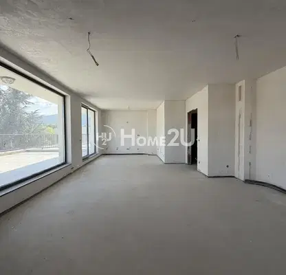 Photo 4 — Three-room apartment with panoramic terrace in Vitosha district, Sofia