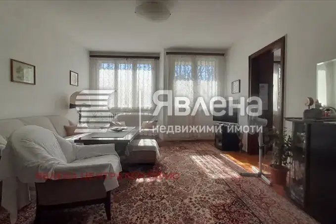4-bedroom apartment in Sofia, Yavorov